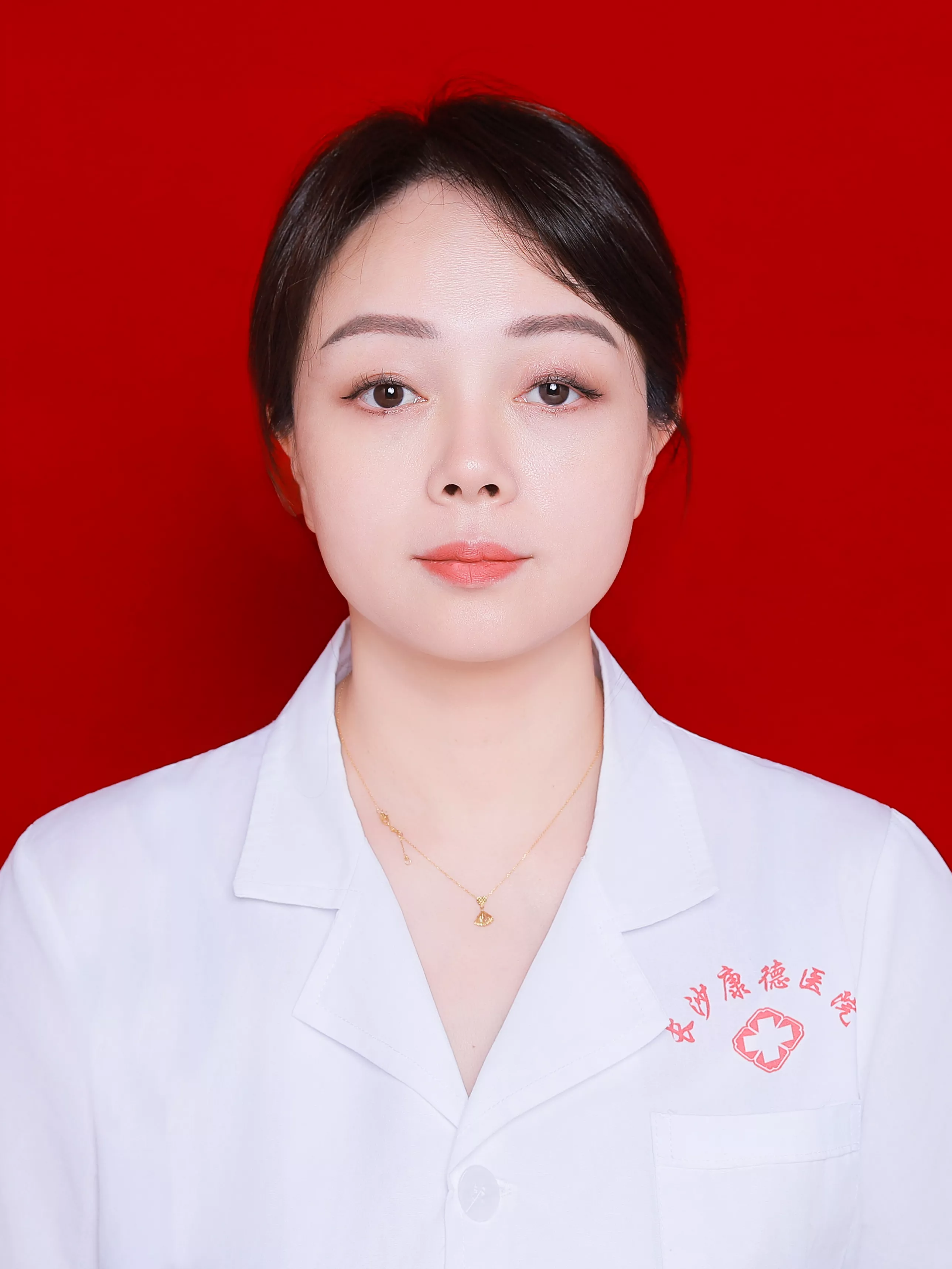 雷红霞 | 副主任医师 - 妇科